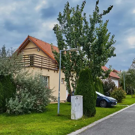 Villa Villy Vlasky Bešeňová