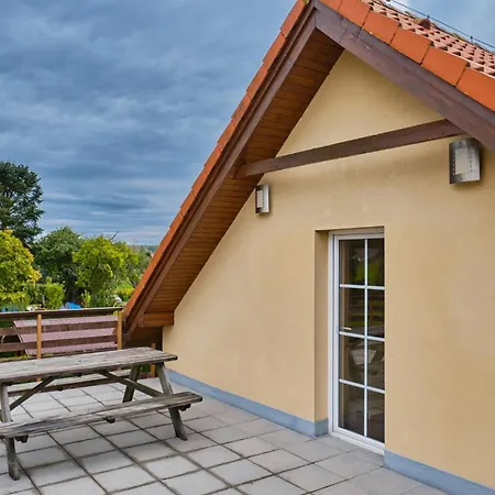Villy Vlasky Bešeňová
